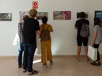 Exposición de cartaces da Chanfainalab