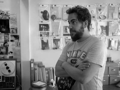 Guillermo cavilando