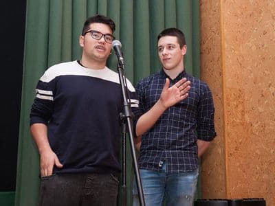 Sebas e Bieito presentando "o Libro"