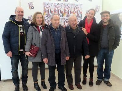 Fotocall de Laura Caorsi e a súa familia galega