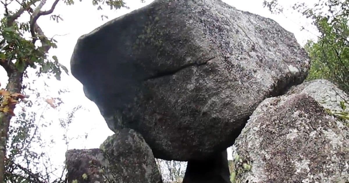 Pena dos tres pes
